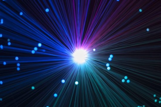 Come l’intelligenza artificiale spinge la fibra a 600 gigabit al secondo Come l’intelligenza artificiale spinge la fibra a 600 gigabit al secondo